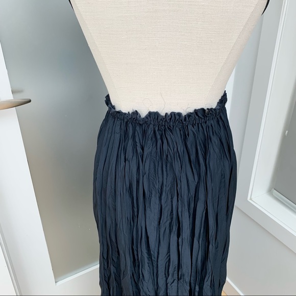 Lulu’s navy blue crinkle fabric w/ lace bodice backless maxi dress boho chic - Picture 8 of 10